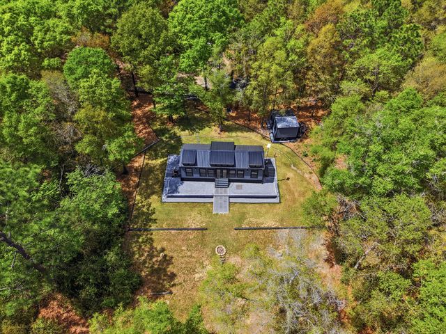 401 Holley King Road, Defuniak Springs, FL 32433