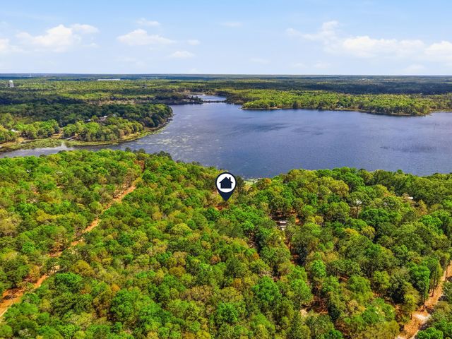 401 Holley King Road, Defuniak Springs, FL 32433