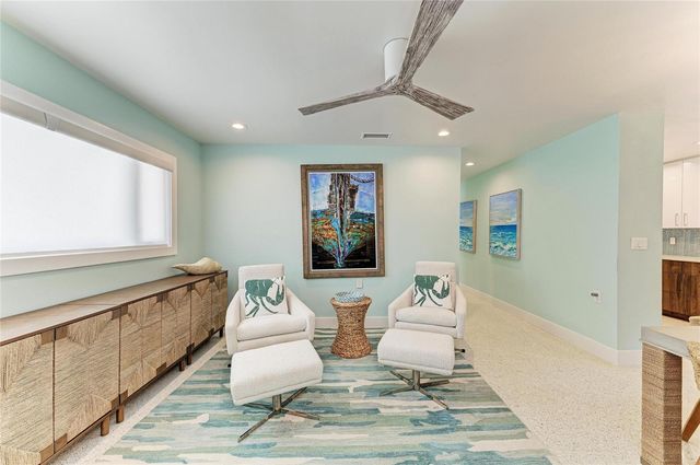 580 LINLEY STREET, Longboat Key, FL 34228