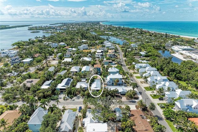 580 LINLEY STREET, Longboat Key, FL 34228