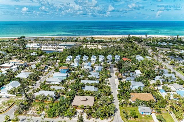 580 LINLEY STREET, Longboat Key, FL 34228