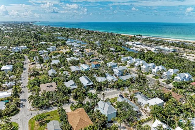 580 LINLEY STREET, Longboat Key, FL 34228