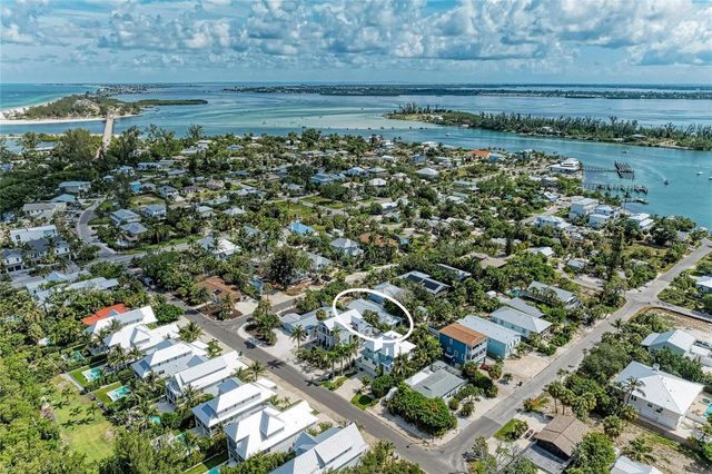 580 LINLEY STREET, Longboat Key, FL 34228