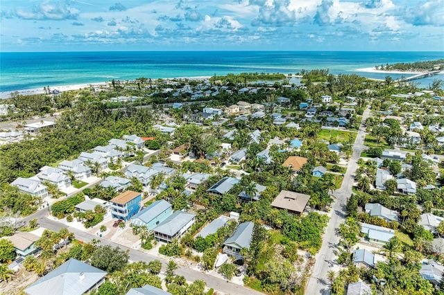 580 LINLEY STREET, Longboat Key, FL 34228