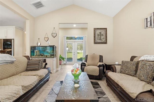 16146 Magnolia Warbler Road, Weeki Wachee, FL 34614