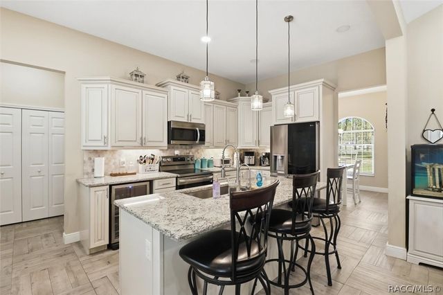 16146 Magnolia Warbler Road, Weeki Wachee, FL 34614