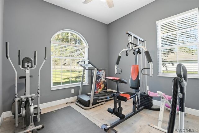 16146 Magnolia Warbler Road, Weeki Wachee, FL 34614