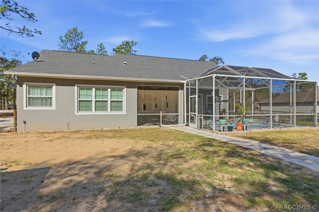 16146 Magnolia Warbler Road, Weeki Wachee, FL 34614