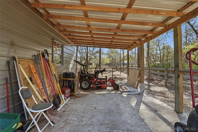 16146 Magnolia Warbler Road, Weeki Wachee, FL 34614