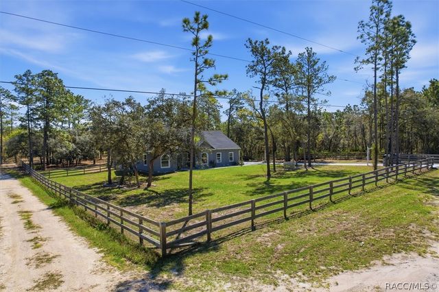 16146 Magnolia Warbler Road, Weeki Wachee, FL 34614