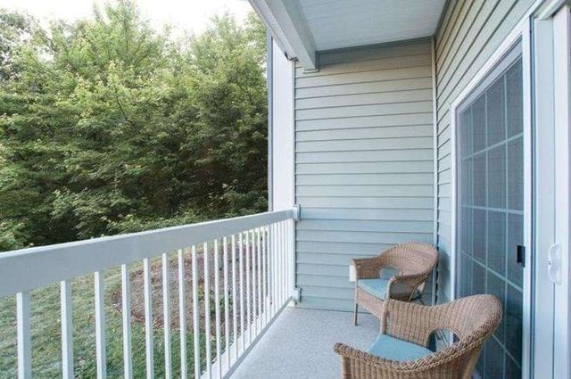22 Farmstead Ln 407, Sudbury, MA 01776