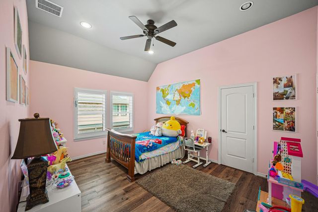 915 Windsor Woods Lane, Katy, TX 77494