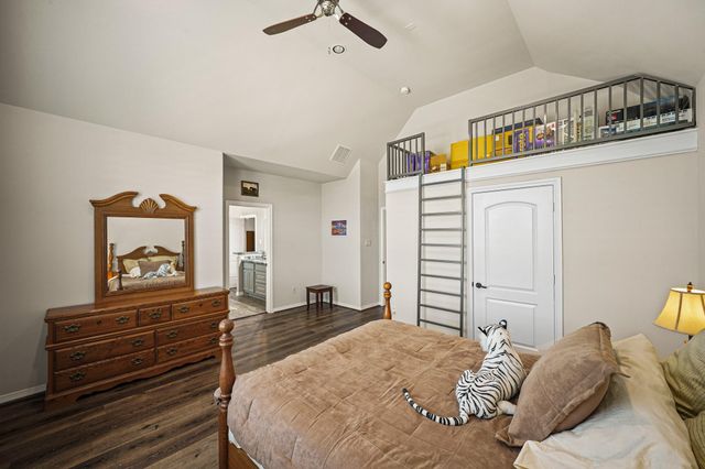 915 Windsor Woods Lane, Katy, TX 77494