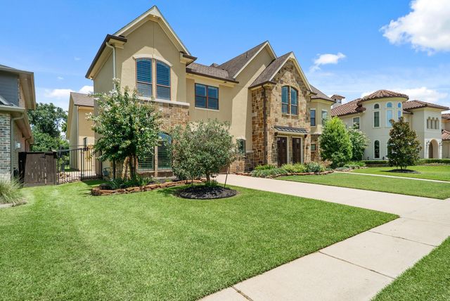915 Windsor Woods Lane, Katy, TX 77494