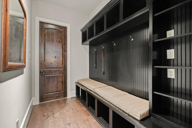 915 Windsor Woods Lane, Katy, TX 77494