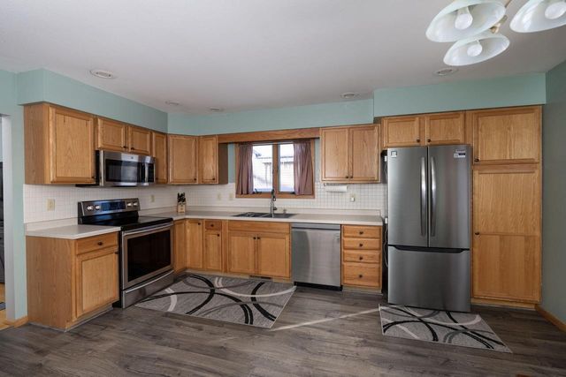 1653 Redfield STREET, La Crosse, WI 54601