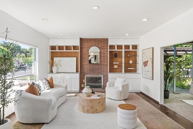 330 Hillview Drive, Fremont, CA 94536