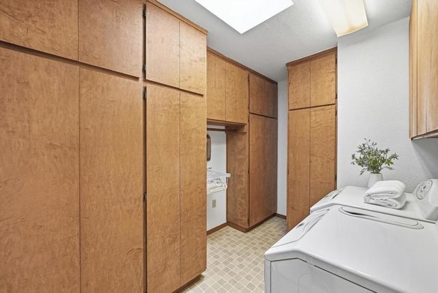 330 Hillview Drive, Fremont, CA 94536