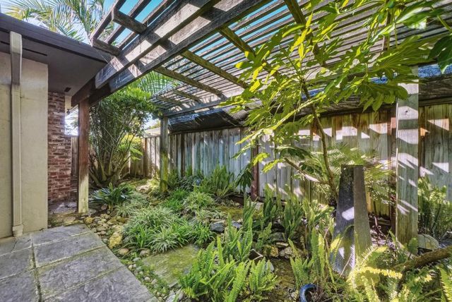 330 Hillview Drive, Fremont, CA 94536