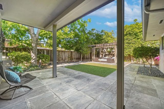 330 Hillview Drive, Fremont, CA 94536