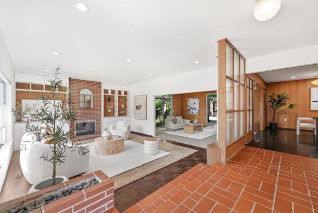 330 Hillview Drive, Fremont, CA 94536