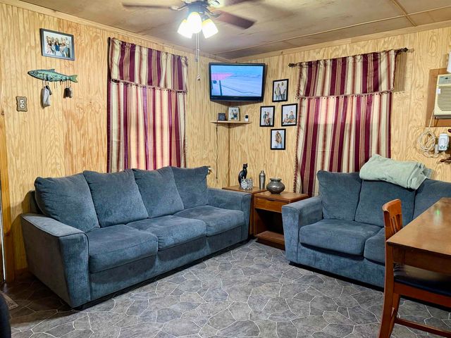 1117 Four Point Rd, Dulac, LA 70353