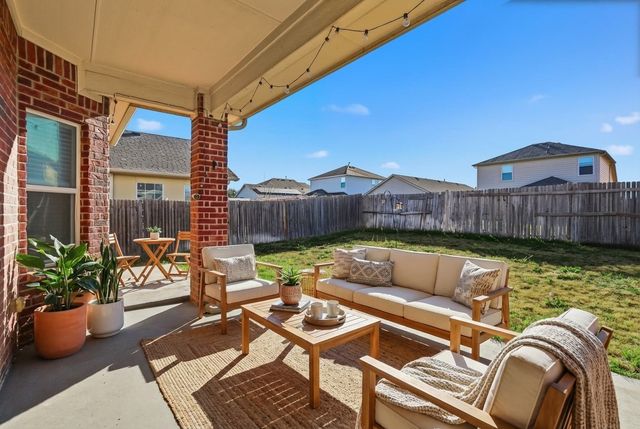 2124 Sweetwood Drive, Fort Worth, TX 76131