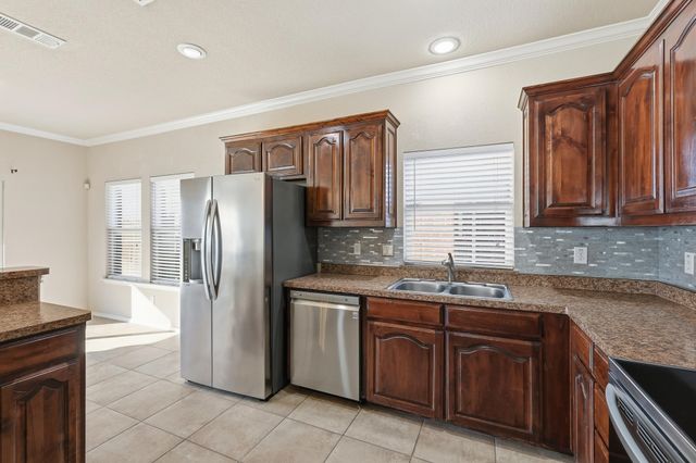 2124 Sweetwood Drive, Fort Worth, TX 76131