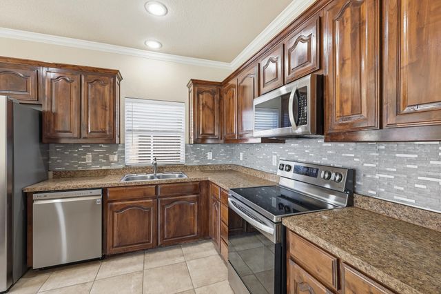 2124 Sweetwood Drive, Fort Worth, TX 76131