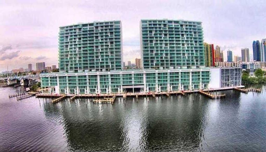 400 Sunny Isles Blvd 1421, Sunny Isles Beach, FL 33160