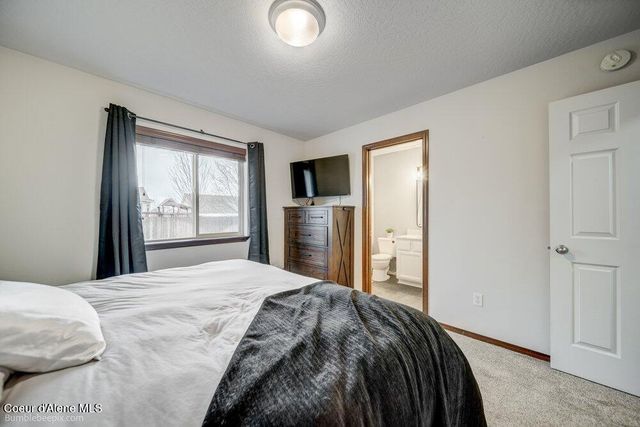 3648 White Sands Ln LN, Post Falls, ID 83854