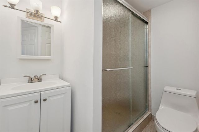4501 NE 21ST 109, Fort Lauderdale, FL 33308