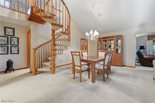 19292 Charter Lane, Strongsville, OH 44149