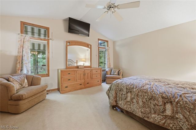 19292 Charter Lane, Strongsville, OH 44149