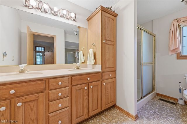 19292 Charter Lane, Strongsville, OH 44149