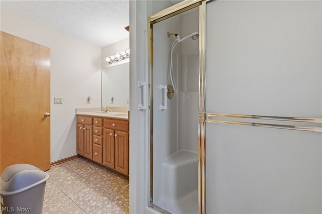 19292 Charter Lane, Strongsville, OH 44149