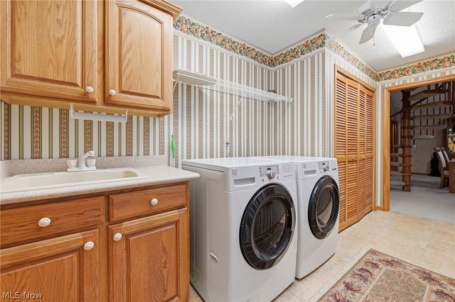 19292 Charter Lane, Strongsville, OH 44149