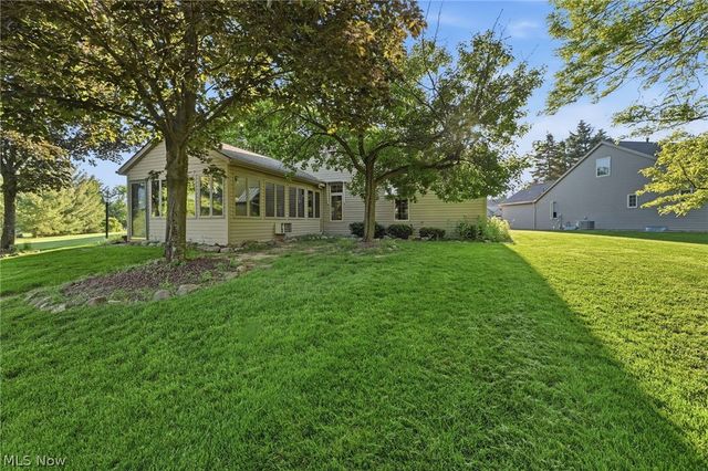 19292 Charter Lane, Strongsville, OH 44149