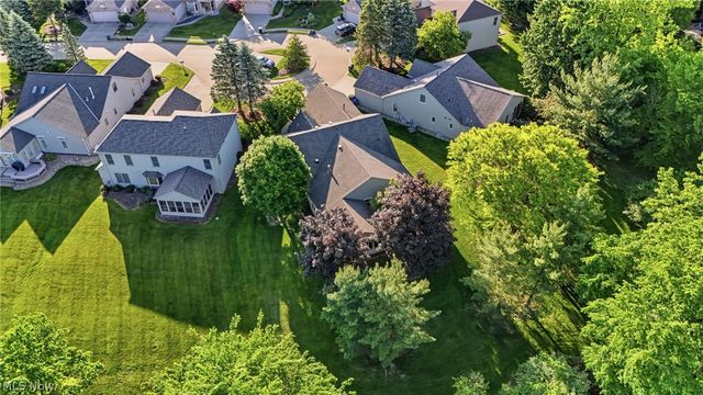 19292 Charter Lane, Strongsville, OH 44149