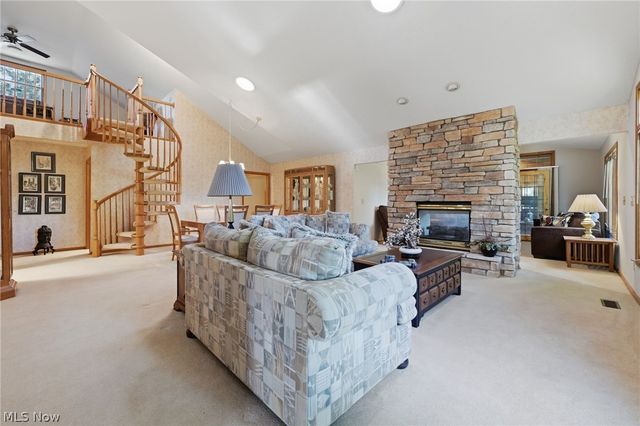 19292 Charter Lane, Strongsville, OH 44149