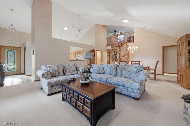19292 Charter Lane, Strongsville, OH 44149