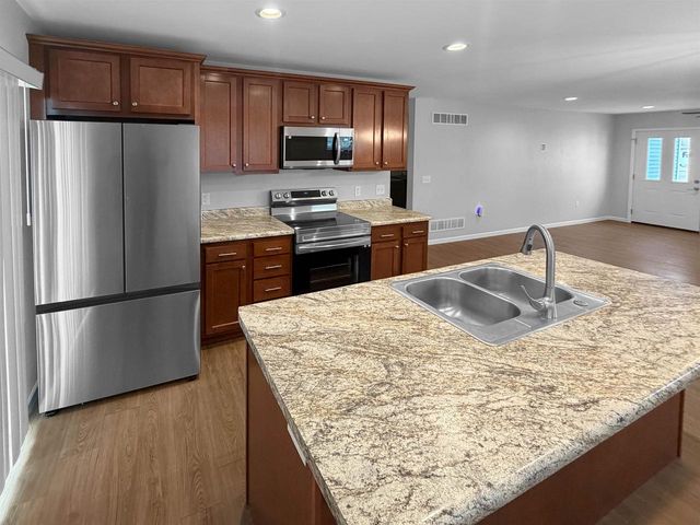 1956 Retzlaff Drive, Reedsburg, WI 53959