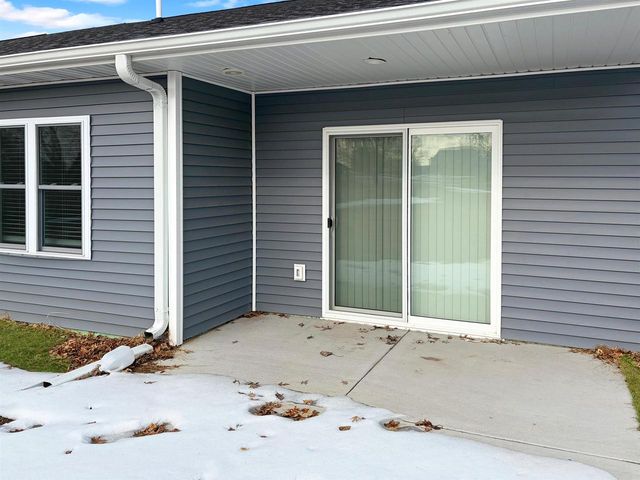 1956 Retzlaff Drive, Reedsburg, WI 53959