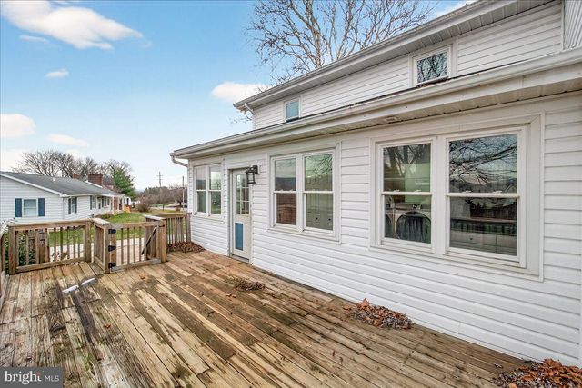 2702 CANADA HILL RD, Myersville, MD 21773