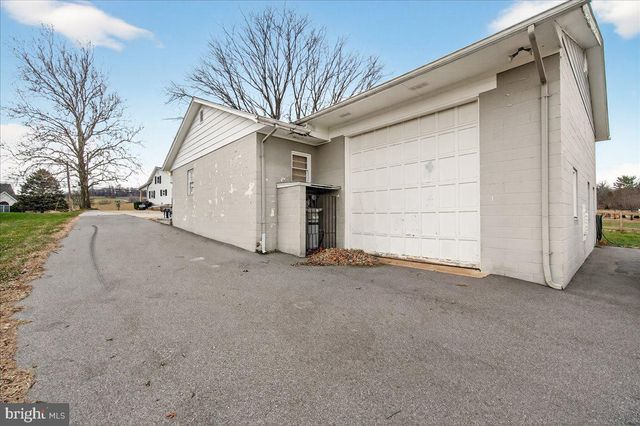 2702 CANADA HILL RD, Myersville, MD 21773