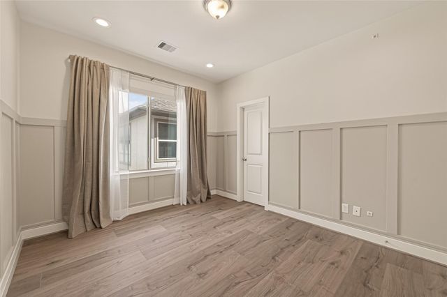 5228 Schuler Street, Houston, TX 77007