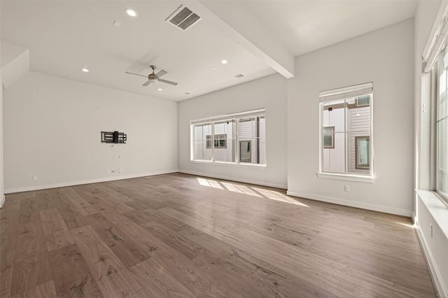 5228 Schuler Street, Houston, TX 77007