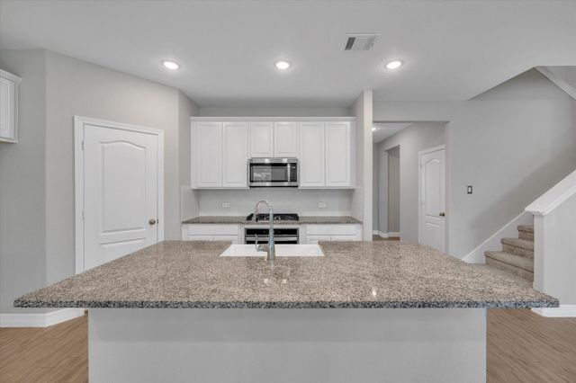 607 Spotted Sunfish Drive, Conroe, TX 77318