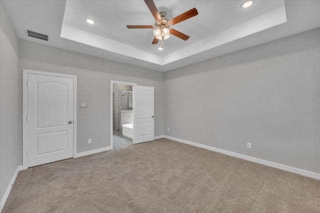 607 Spotted Sunfish Drive, Conroe, TX 77318