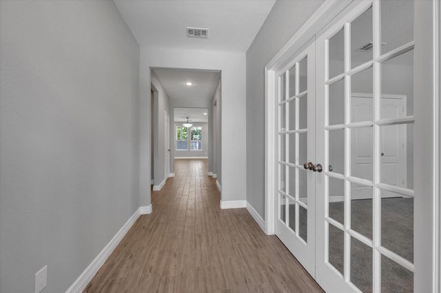 607 Spotted Sunfish Drive, Conroe, TX 77318